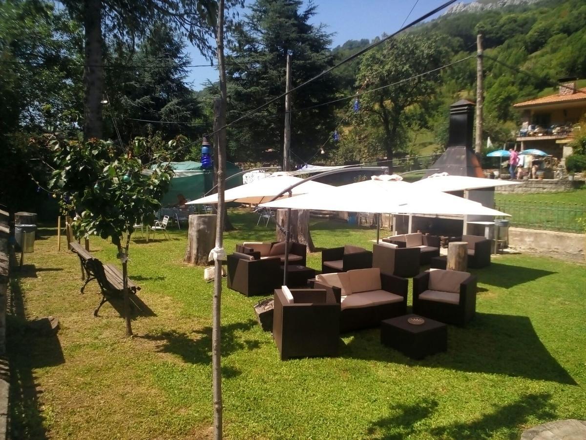 Hotel Restaurante Parador De Felechosa Kültér fotó