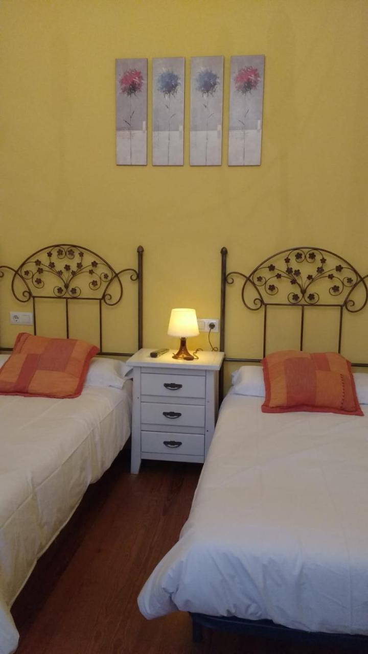 Hotel Restaurante Parador De Felechosa Kültér fotó